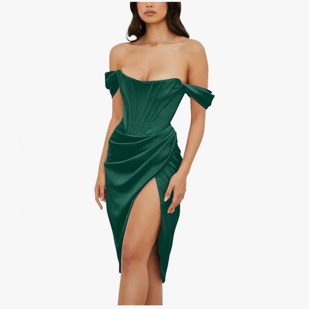 Elegant Green Off-Shoulder Dress